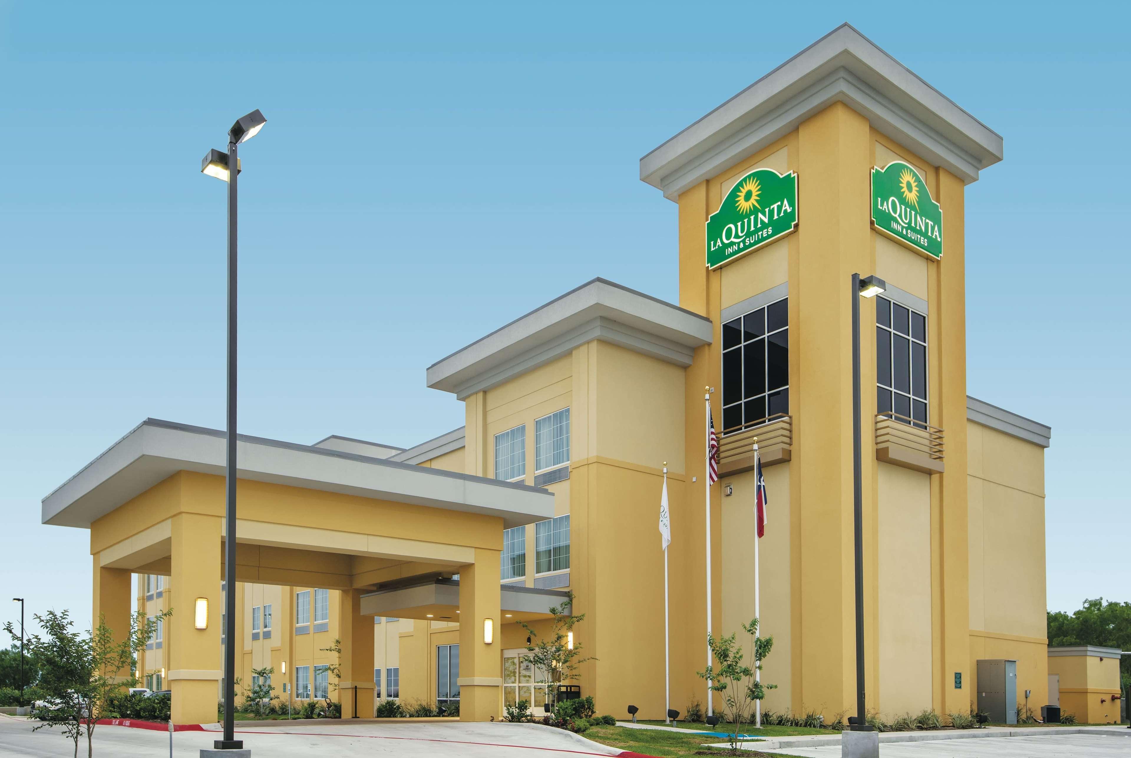 La Quinta By Wyndham Karnes City - Kenedy Exteriör bild